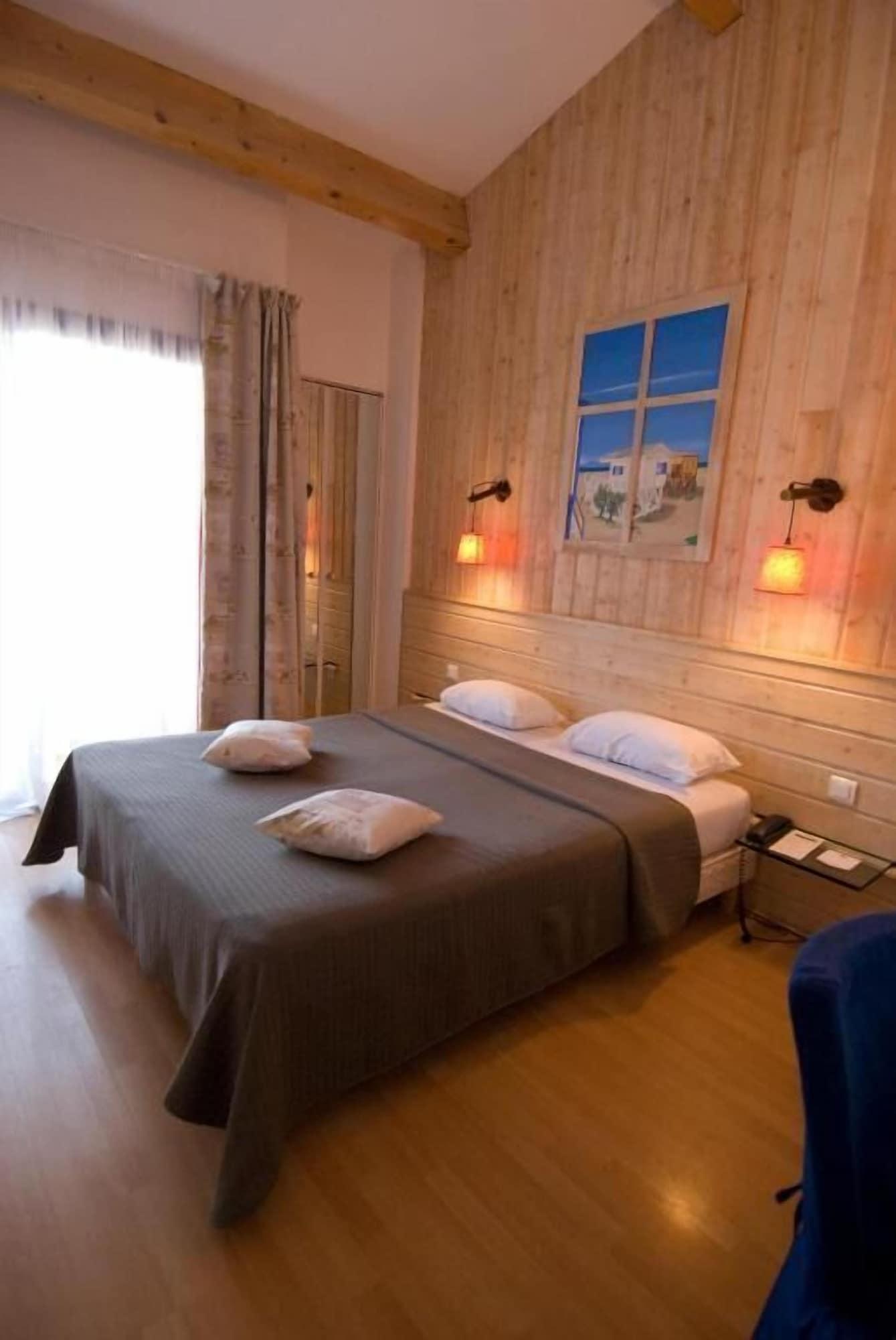Hotel Le Phoebus Garden & Spa Gruissan Exterior foto